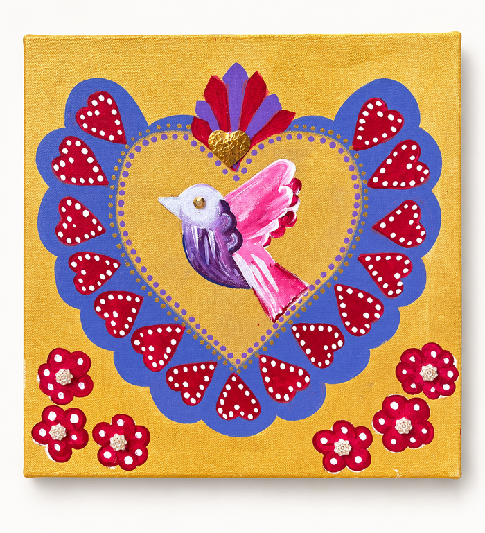 Cuadro dorado con corazón, pájaro rosado y flores rojas