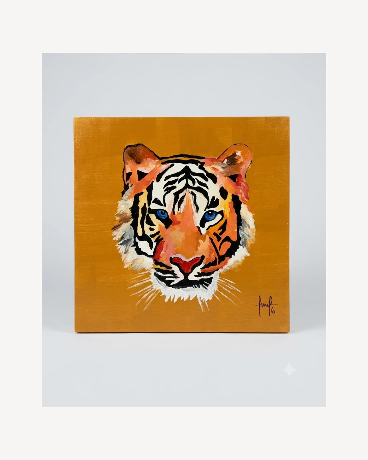 Cuadro tigre fondo mostaza