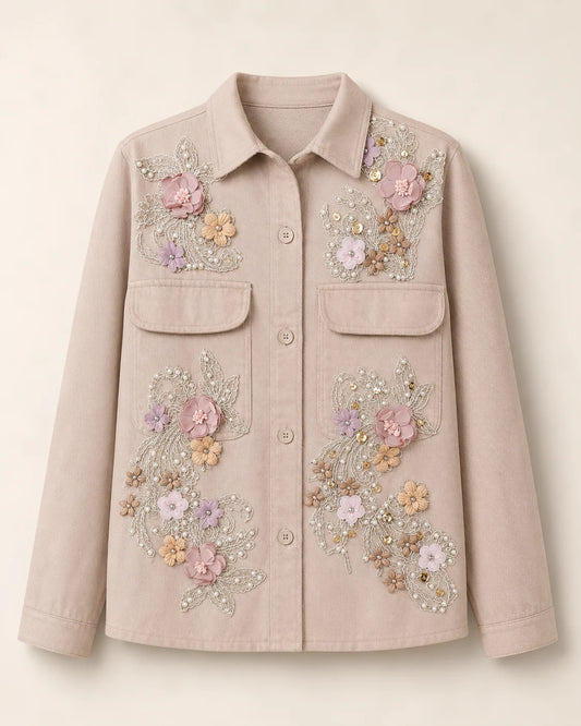 Chaqueta beige con flores 3D rosadas
